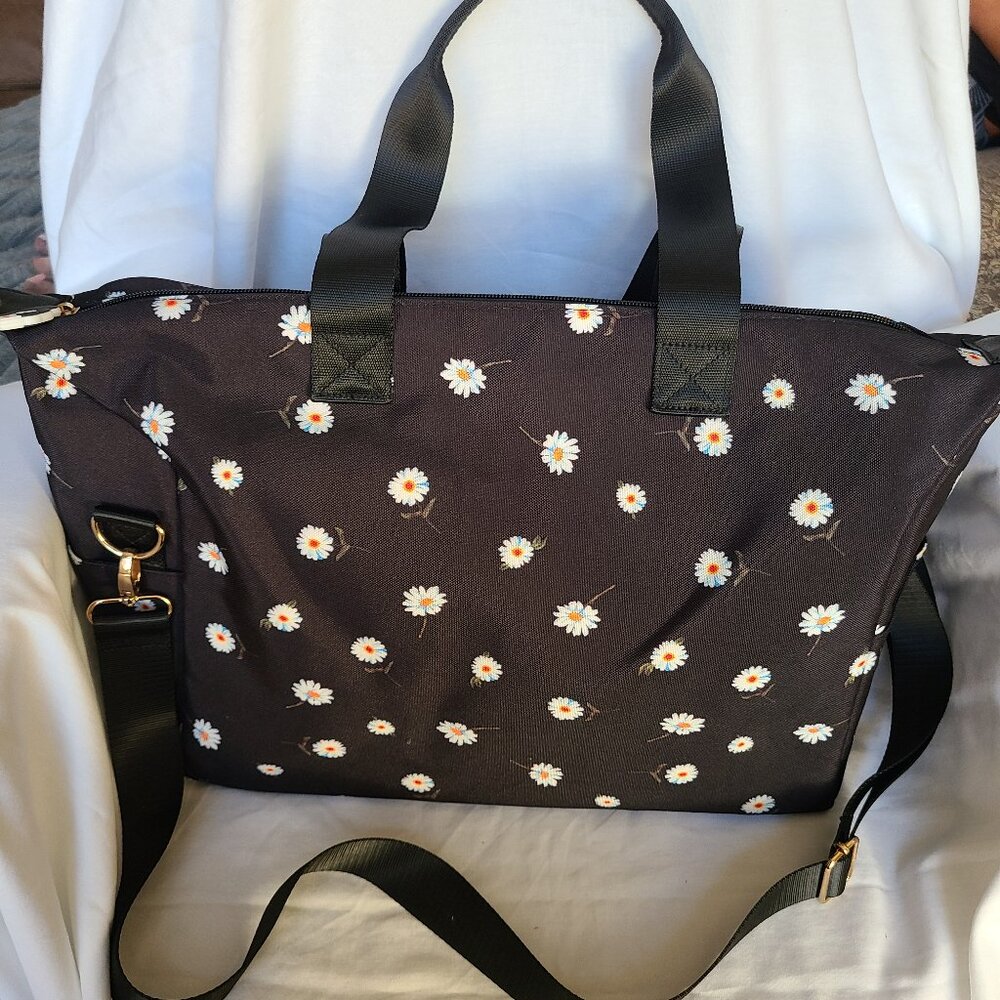Alice + Olivia Daisy Print Duffel Bag